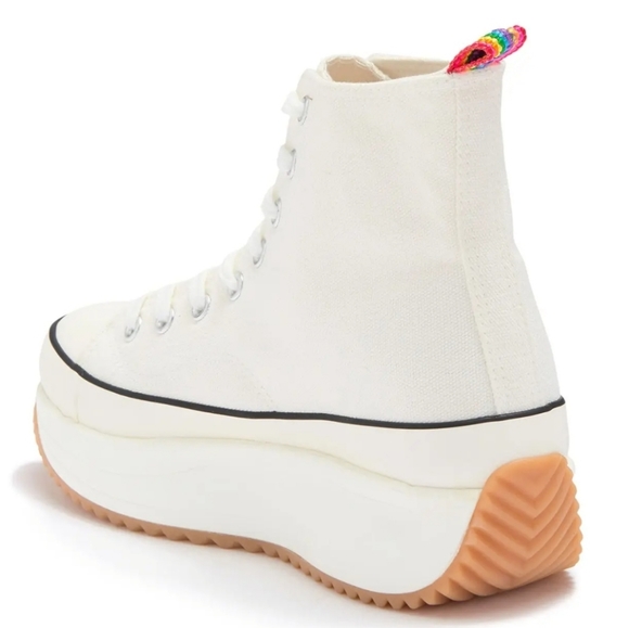 Madden Girl Winnona Platform Sneakers Size 8 White New - Picture 4 of 4